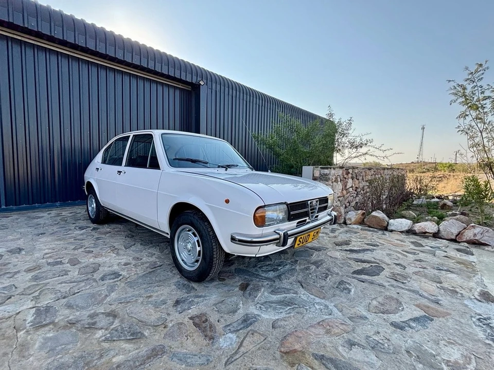 1976 Alfa Romeo Sprint 1st Gen - Image 7 of 31