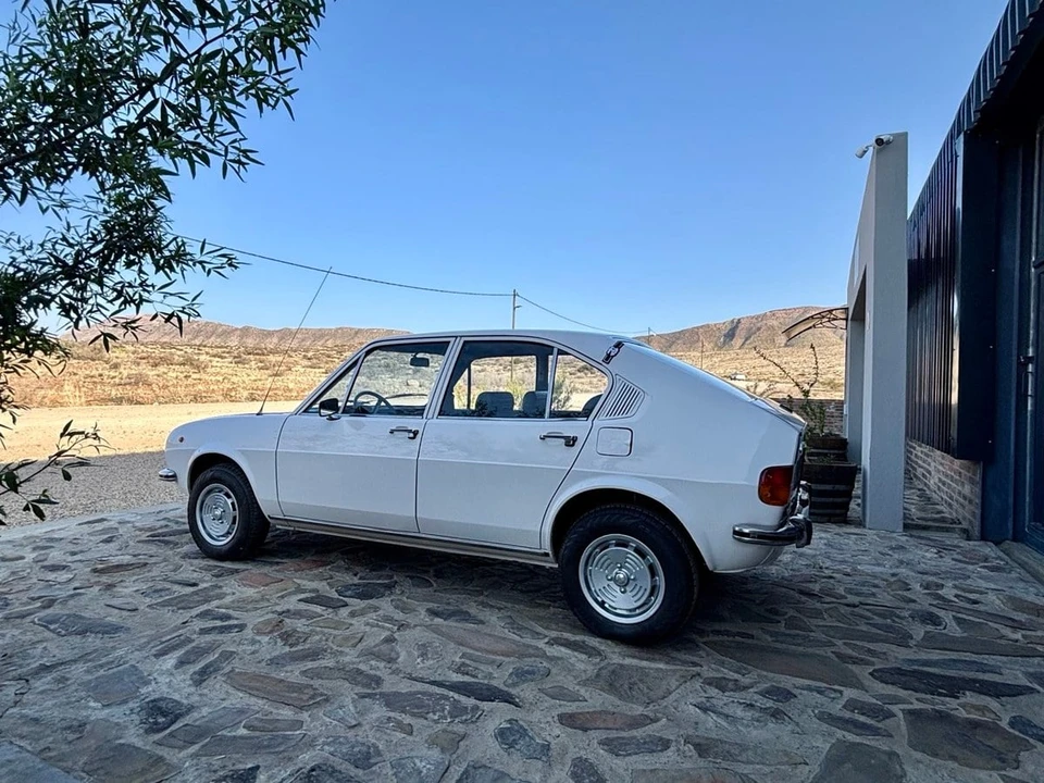 1976 Alfa Romeo Sprint 1st Gen - Image 29 of 31