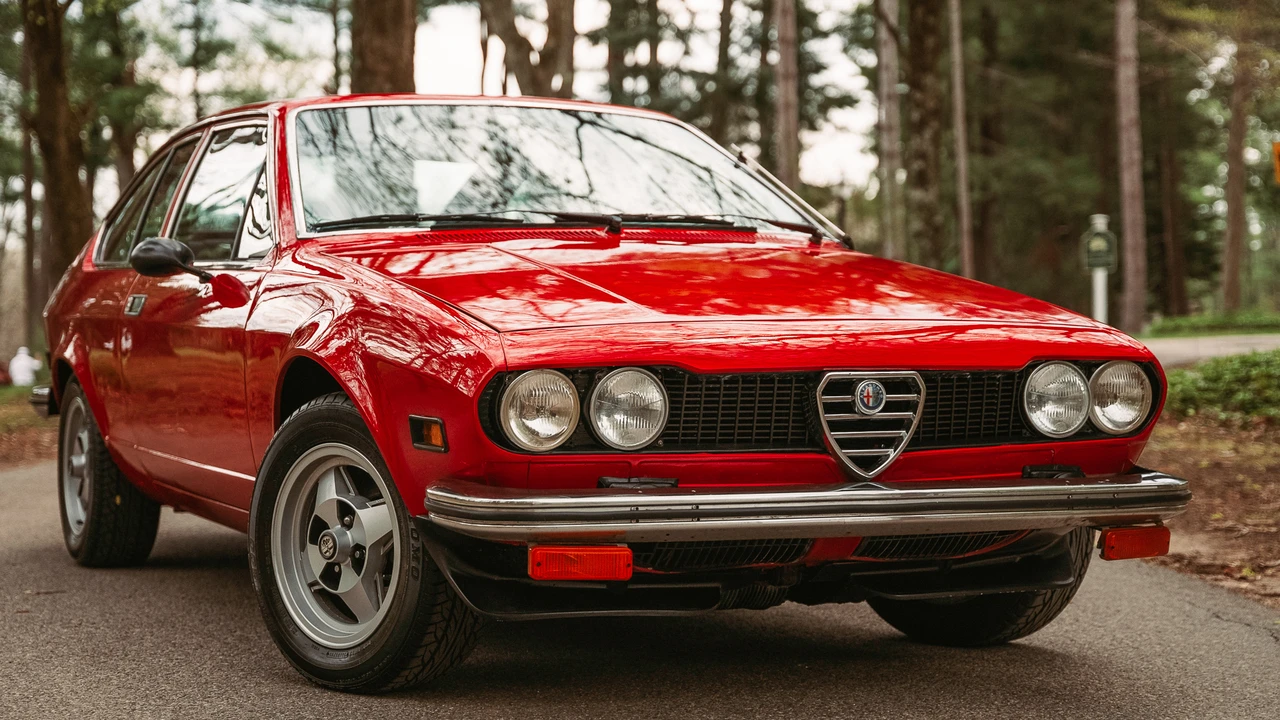1976 Alfa Romeo Alfetta GT - Image 21 of 31