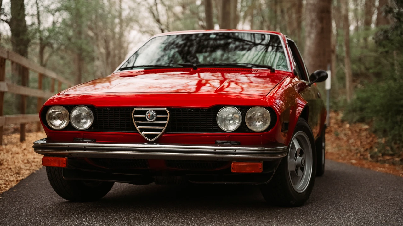 1976 Alfa Romeo Alfetta GT - Image 3 of 31