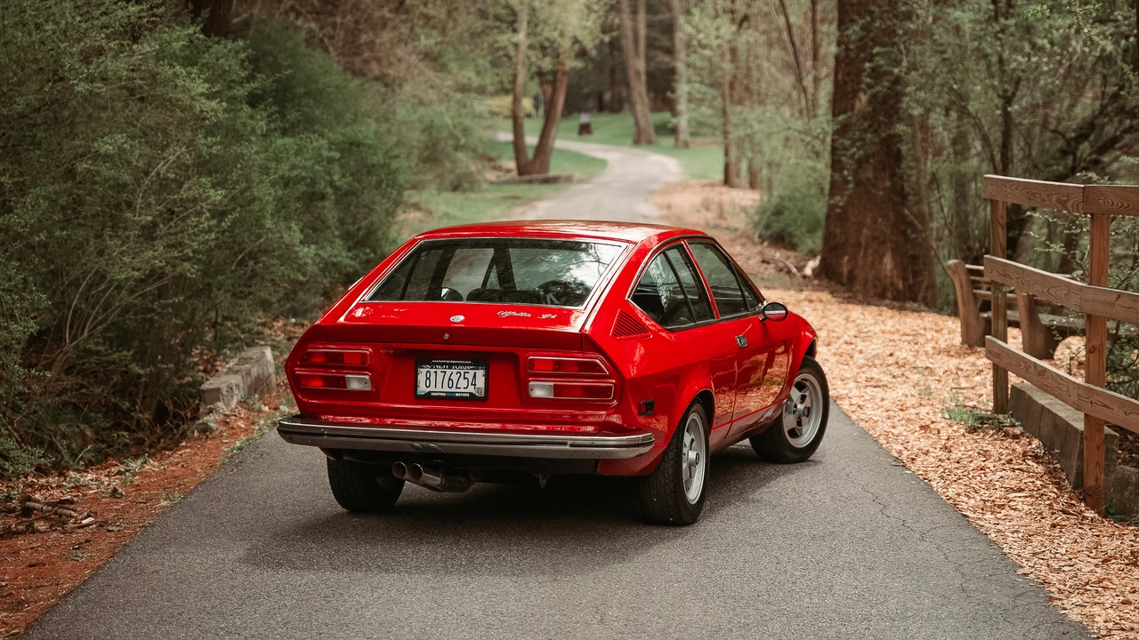 1976 Alfa Romeo Alfetta GT - Image 14 of 31
