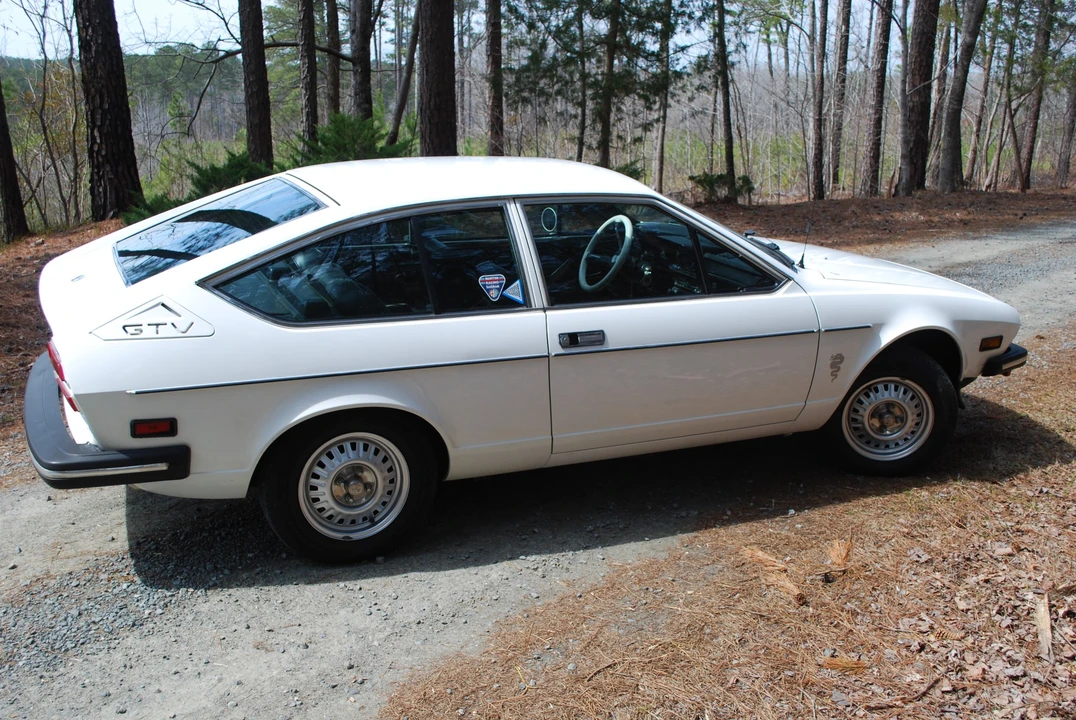 1976 Alfa Romeo Alfetta GT - Image 3 of 31