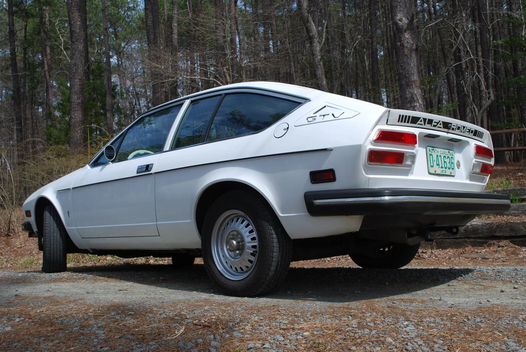 1976 Alfa Romeo Alfetta GT - Image 4 of 31