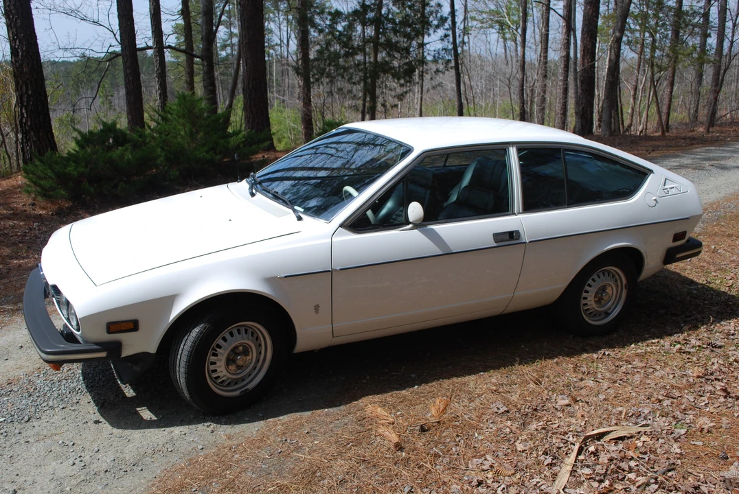 1976 Alfa Romeo Alfetta GT - Image 2 of 31