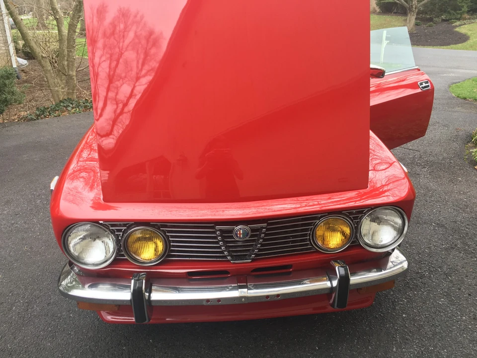 1976 Alfa Romeo 2000 GT Veloce - Image 17 of 31