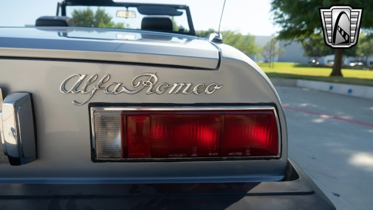 1976 Alfa Romeo Series 2 - Image 16 of 21