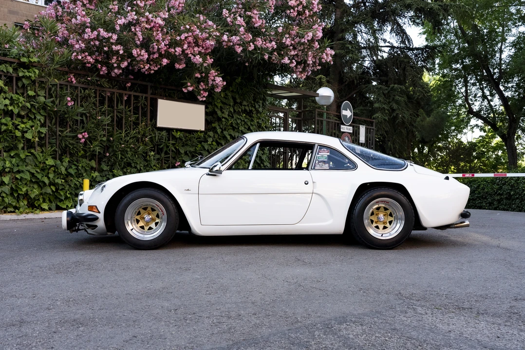 1976 Alpine A110 (1963-1977) - Image 8 of 31