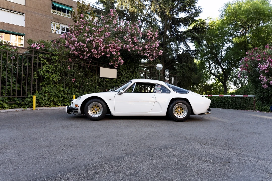 1976 Alpine A110 (1963-1977) - Image 14 of 31