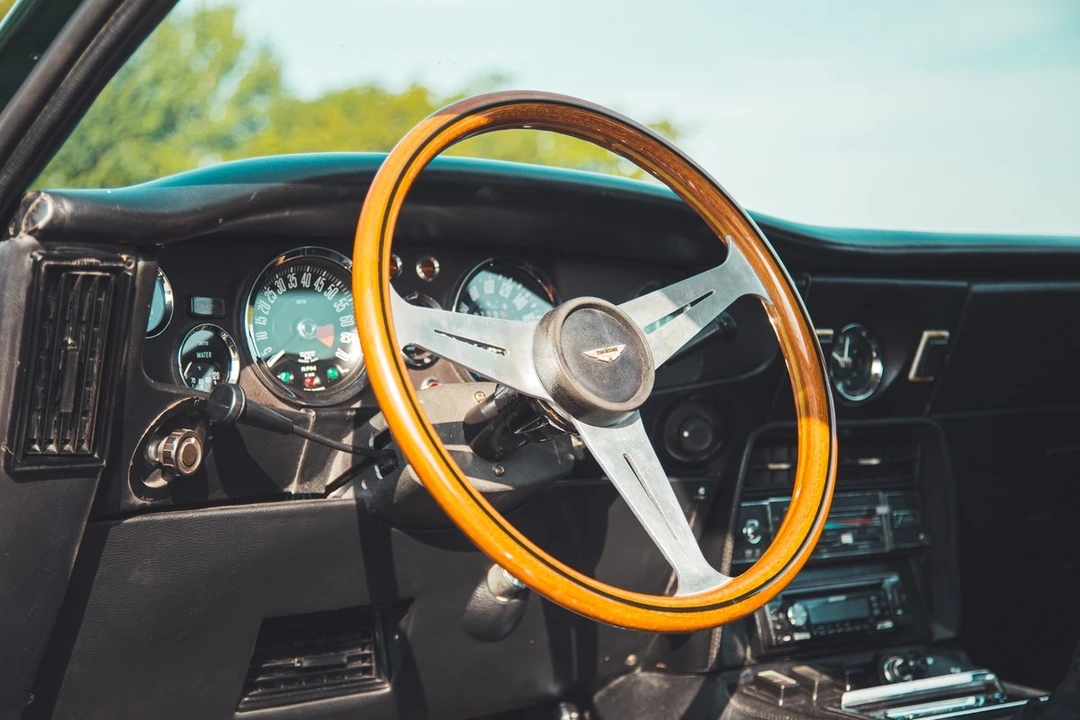 1976 Aston Martin AM V8 - Image 27 of 30