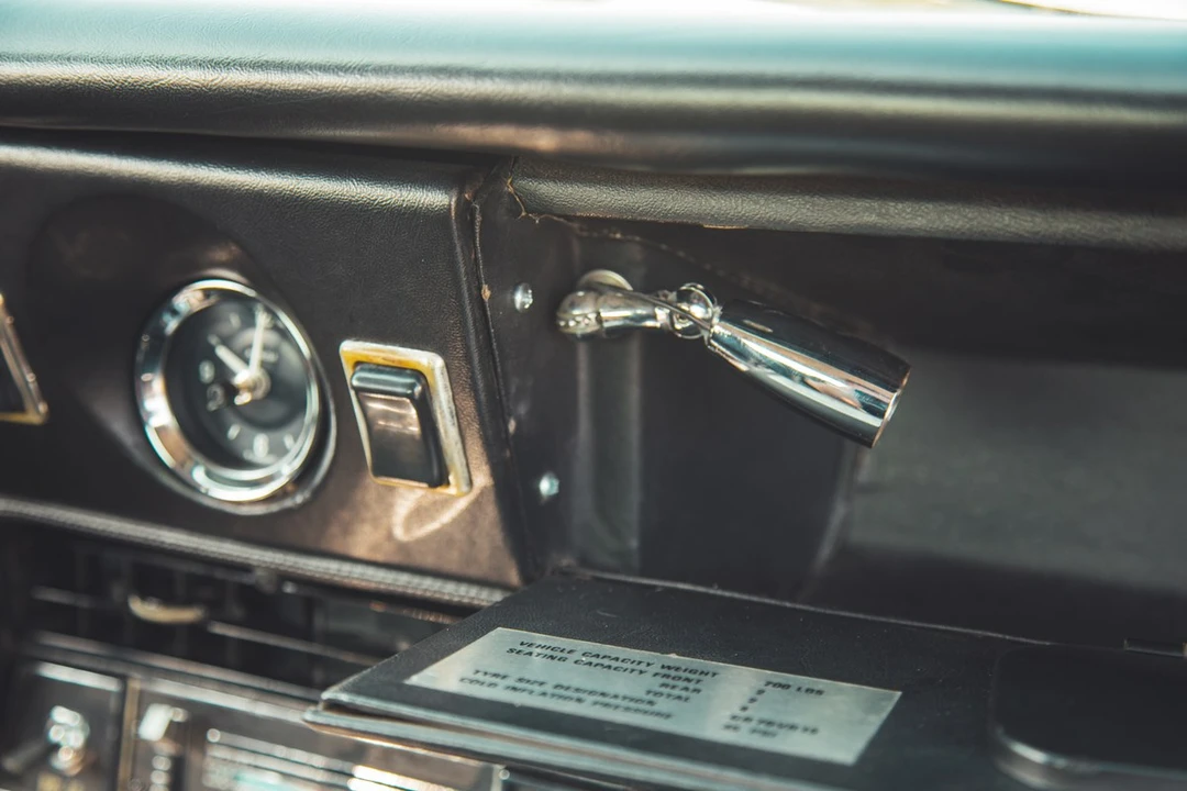 1976 Aston Martin AM V8 - Image 25 of 30