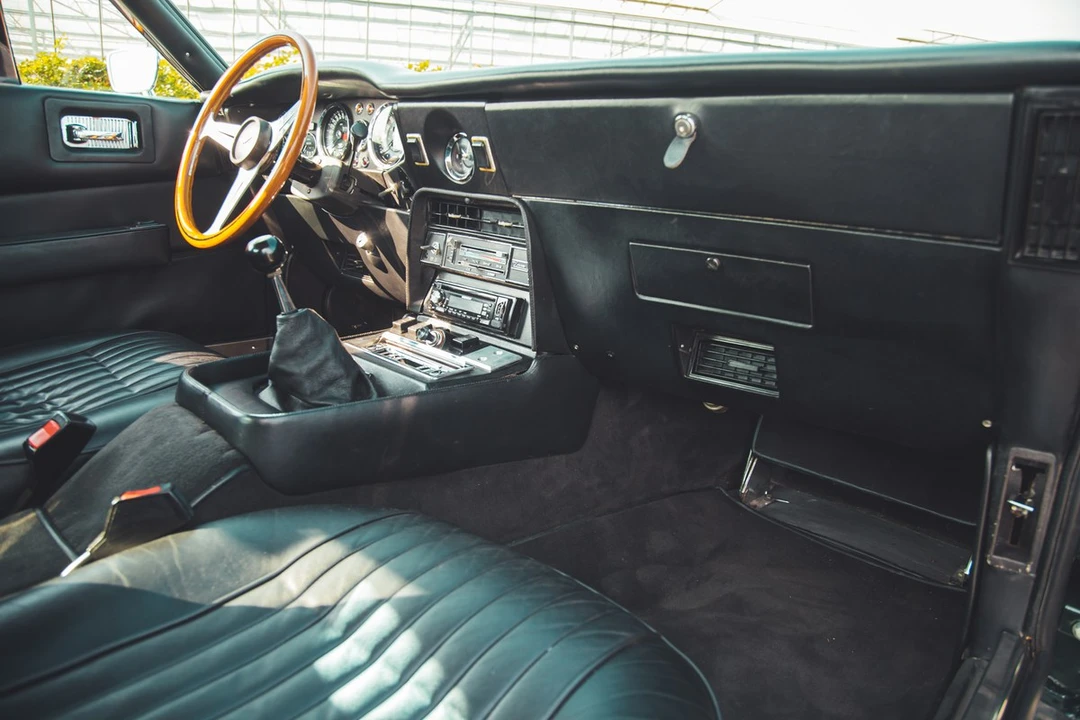 1976 Aston Martin AM V8 - Image 21 of 30