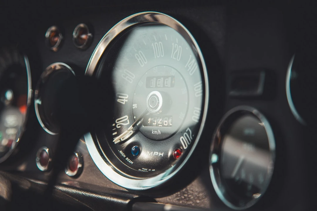 1976 Aston Martin AM V8 - Image 13 of 30