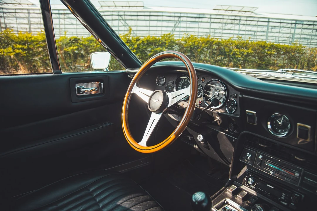 1976 Aston Martin AM V8 - Image 29 of 30