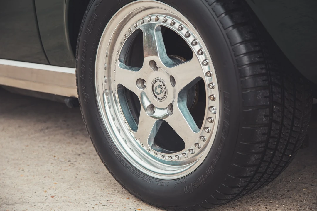1976 Aston Martin AM V8 - Image 11 of 30