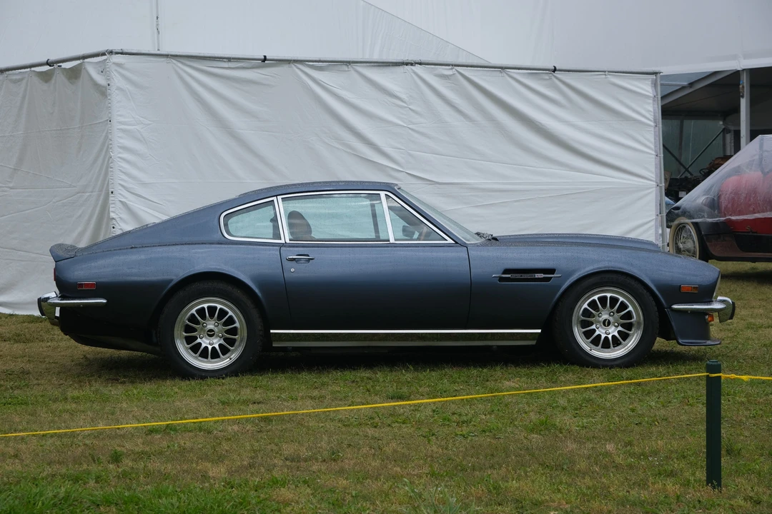 1976 Aston Martin AM V8 - Image 11 of 19