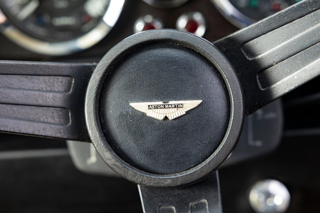 1976 Aston Martin AM V8 - Image 9 of 31