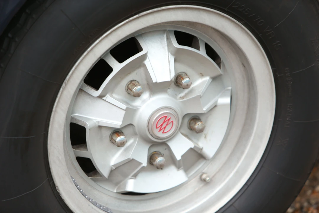 1976 Aston Martin AM V8 - Image 3 of 19