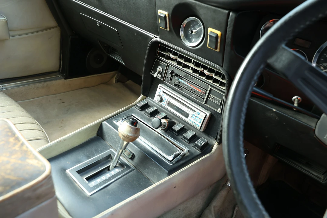1976 Aston Martin AM V8 - Image 8 of 19