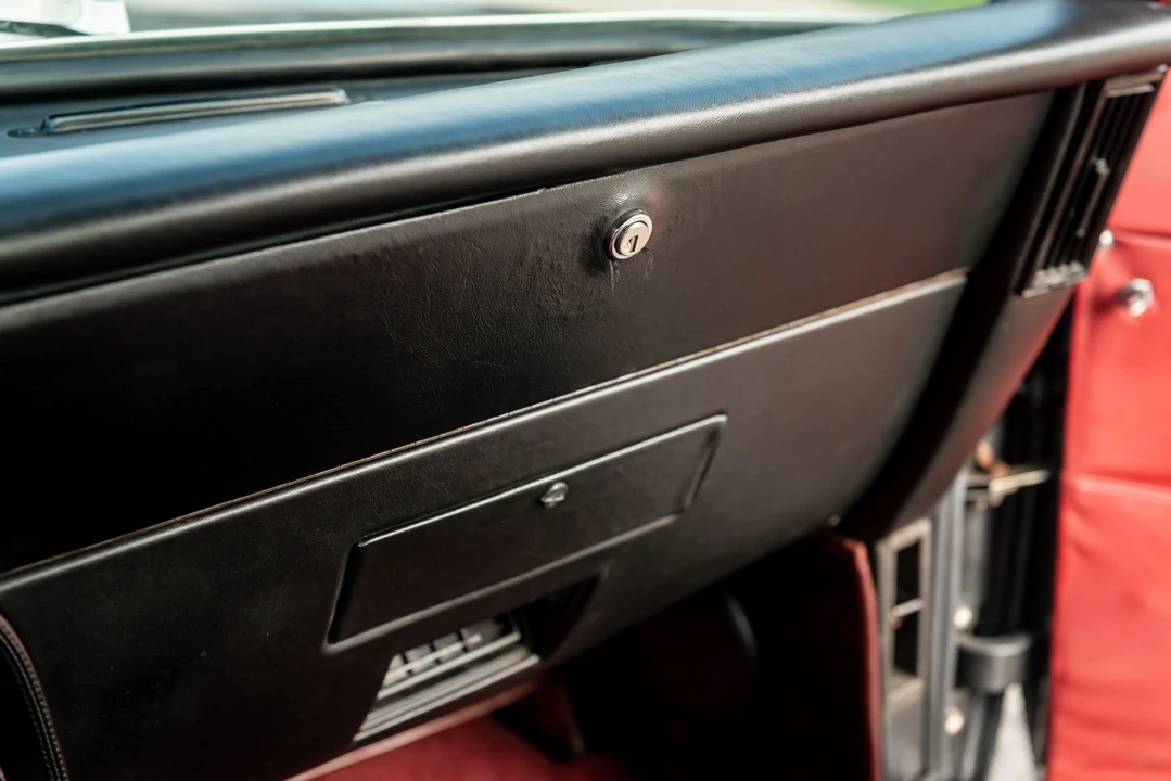1976 Aston Martin AM V8 - Image 30 of 31