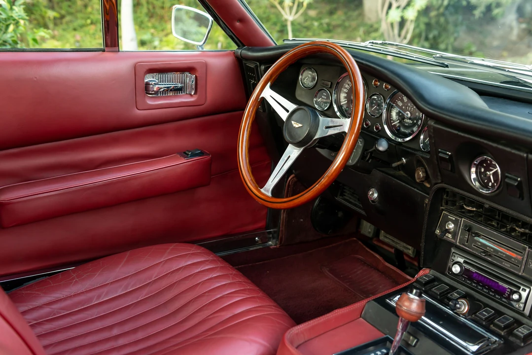 1976 Aston Martin AM V8 - Image 22 of 31