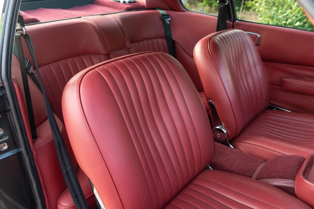 1976 Aston Martin AM V8 - Image 24 of 31