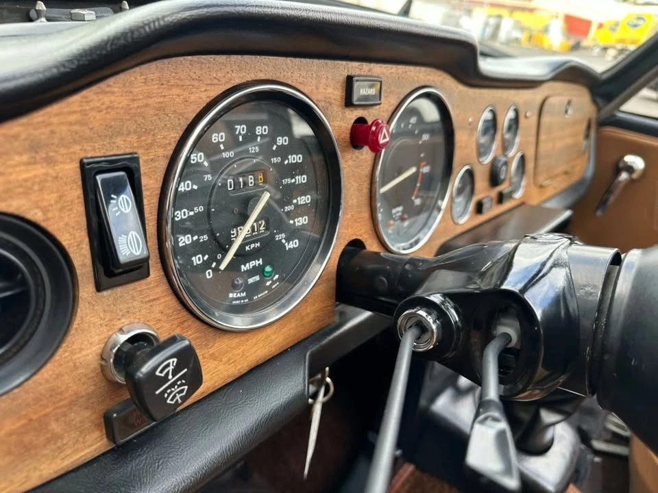 1976 Aston Martin AM V8 - Image 13 of 17