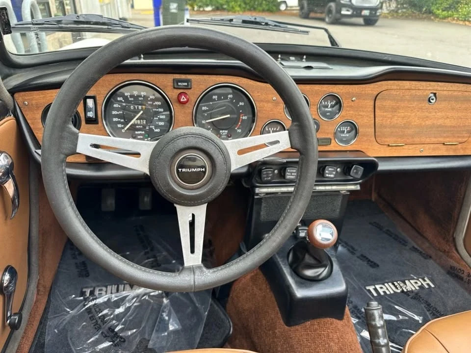 1976 Aston Martin AM V8 - Image 14 of 17
