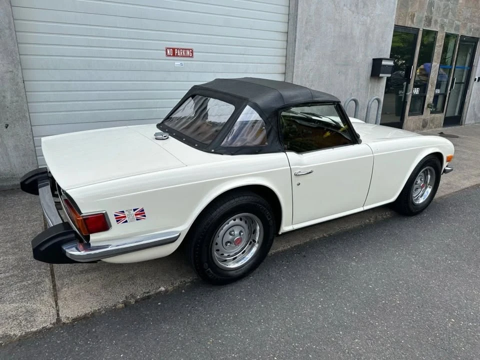 1976 Aston Martin AM V8 - Image 8 of 17