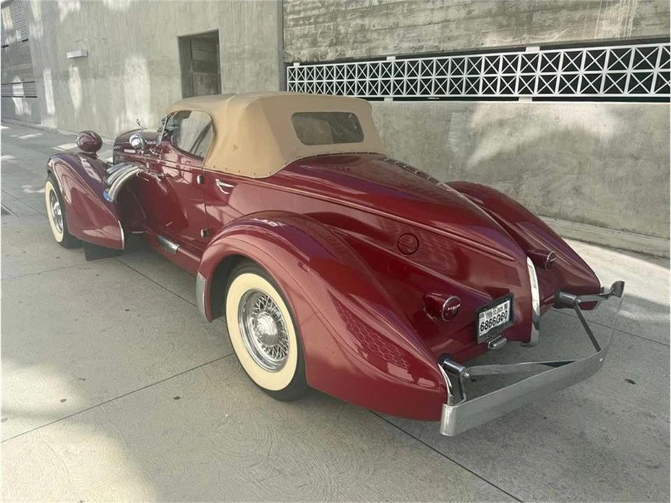 1976 Auburn Speedster - Image 8 of 31