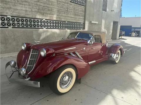 1976 Auburn Boattail Speedster Replica