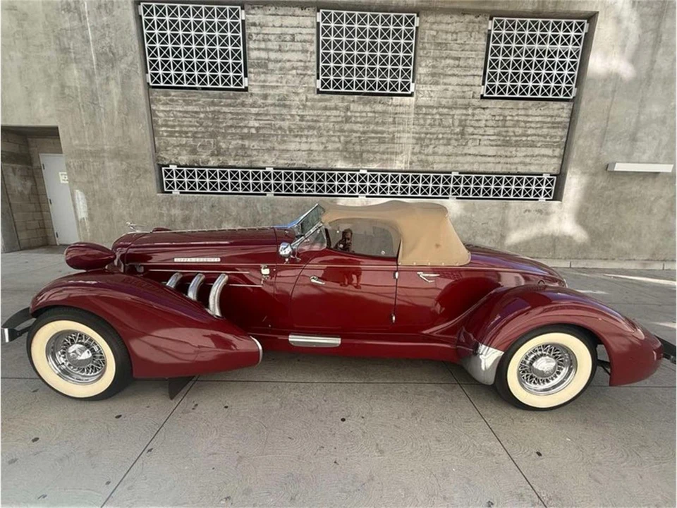 1976 Auburn Speedster - Image 9 of 31