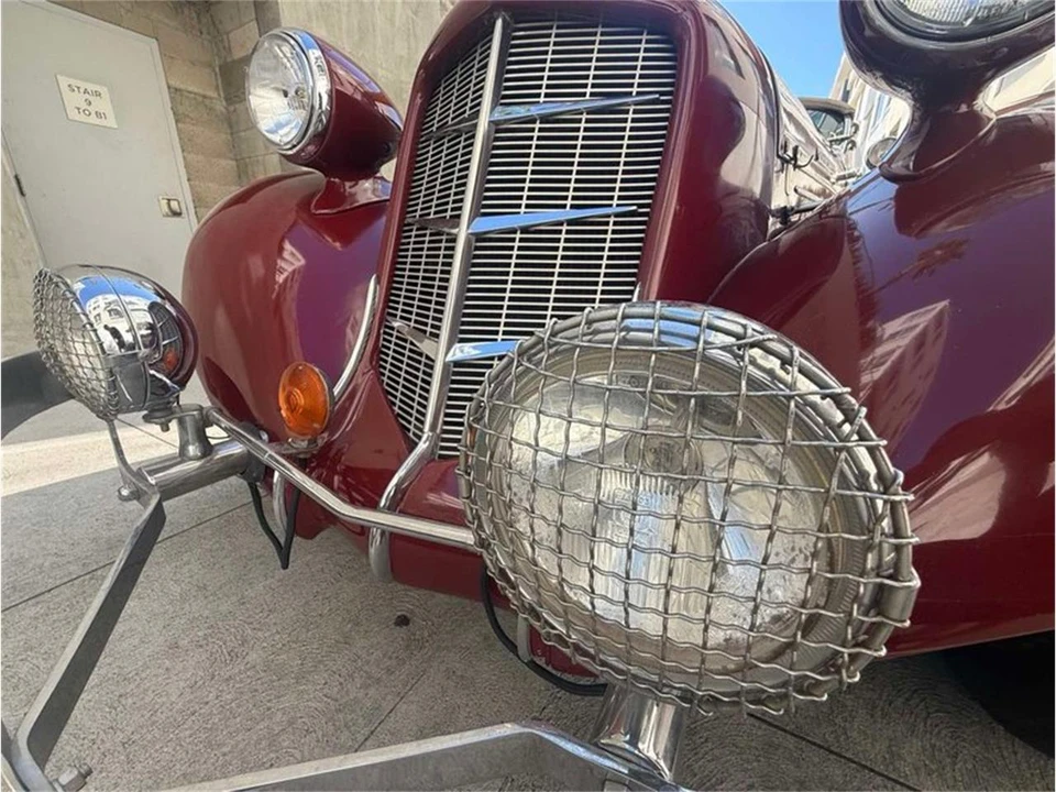 1976 Auburn Speedster - Image 19 of 31