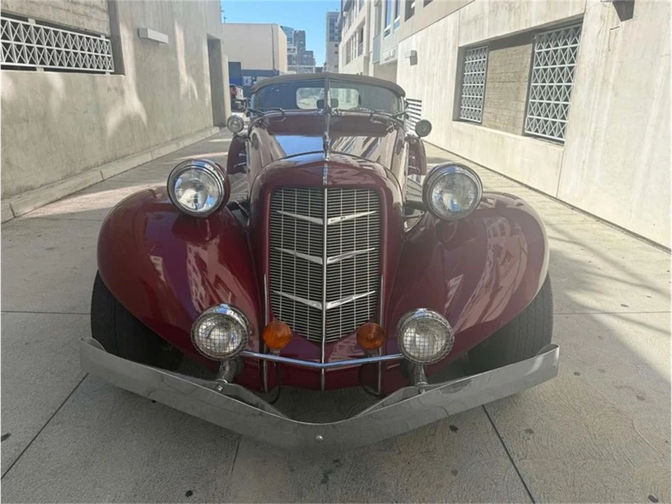 1976 Auburn Speedster - Image 3 of 31