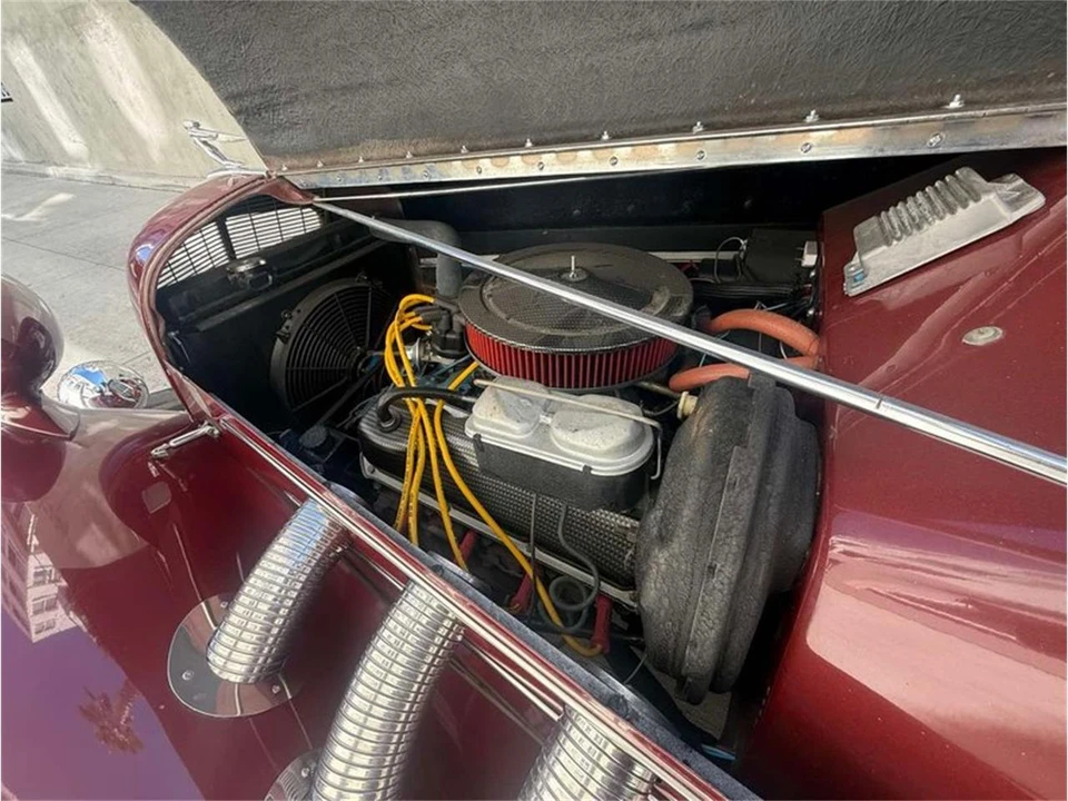 1976 Auburn Speedster - Image 16 of 31