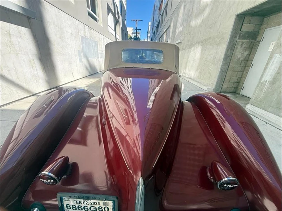 1976 Auburn Speedster - Image 27 of 31