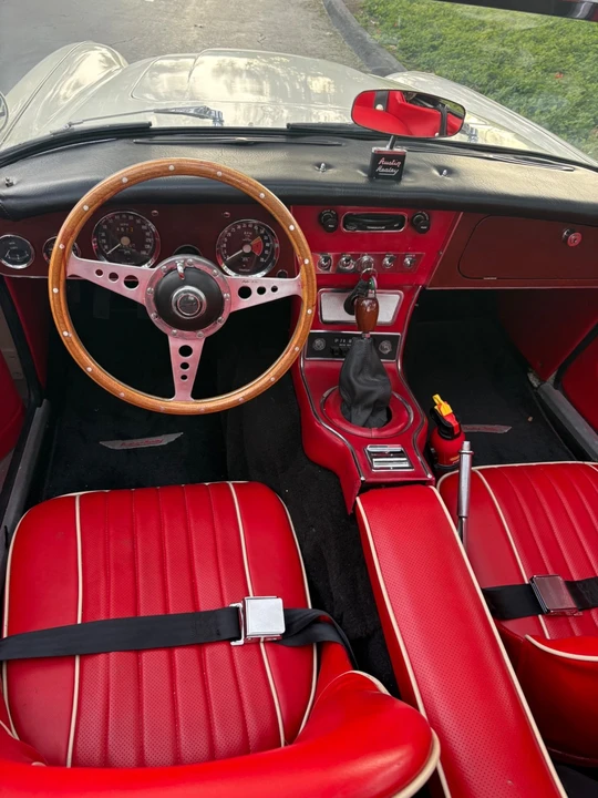1976 Austin-Healey 3000 - Image 18 of 30