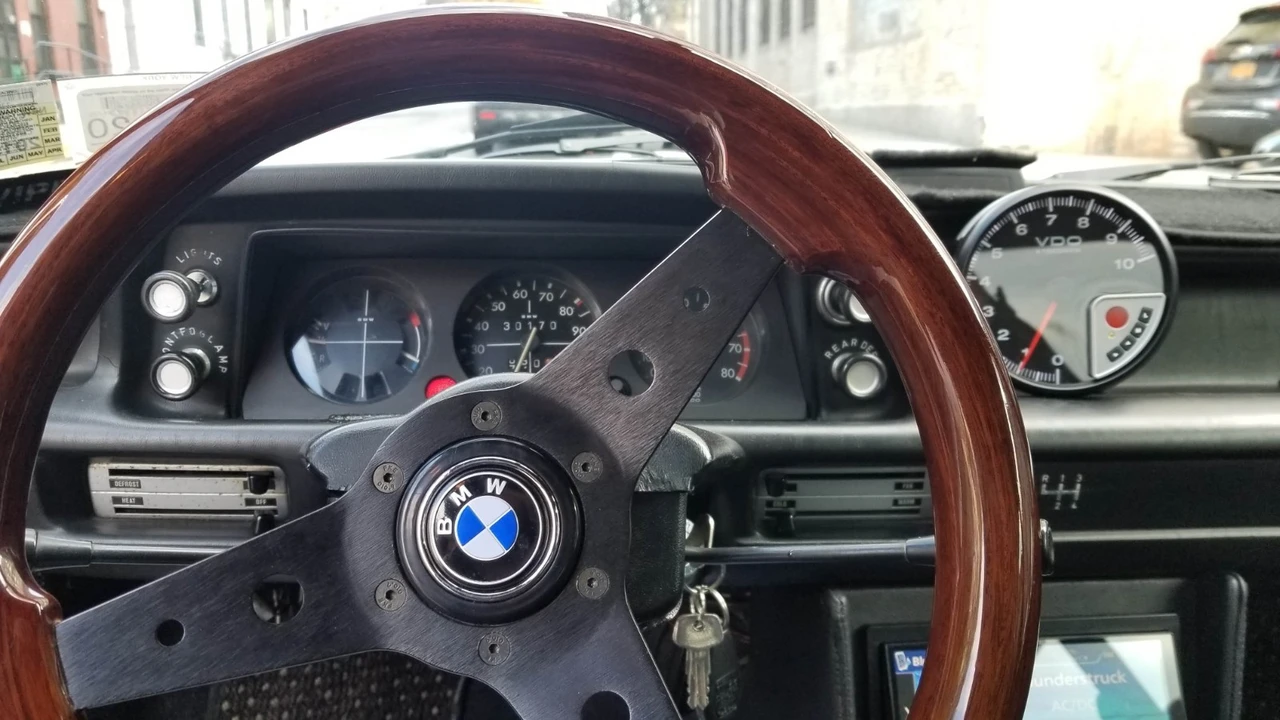 1976 BMW 2002 - Image 17 of 21