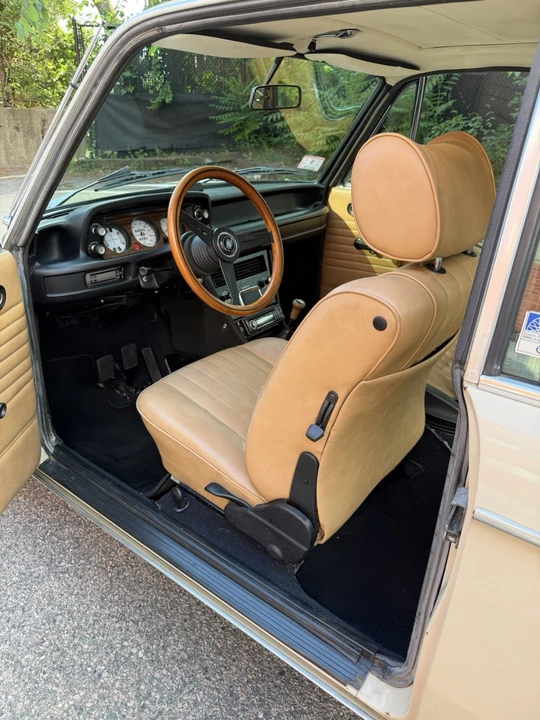 1976 BMW 2002 - Image 14 of 31