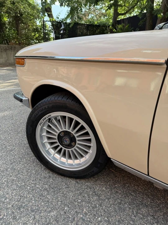 1976 BMW 2002 - Image 16 of 31