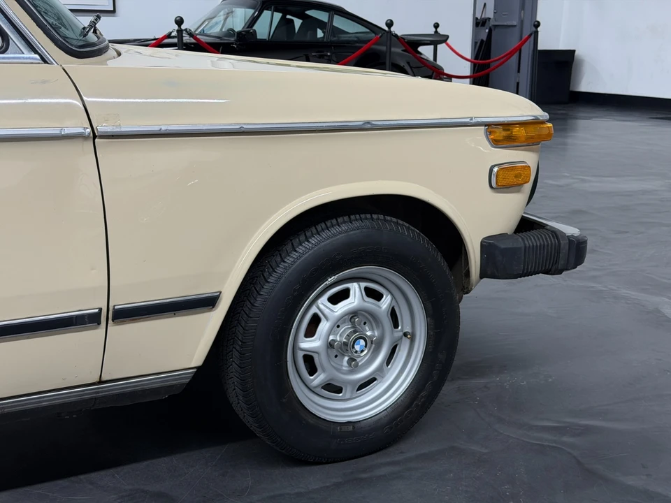 1976 BMW 2002 - Image 17 of 31