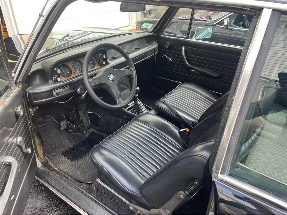 1976 BMW 2002 - Image 10 of 11
