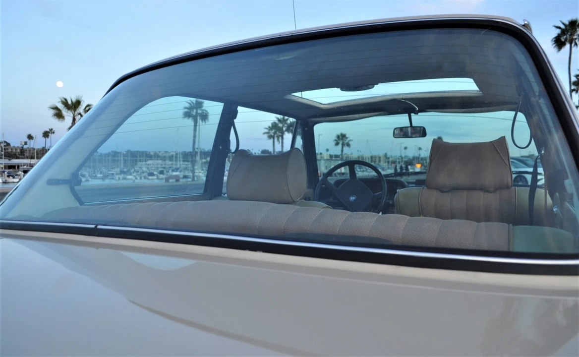 1976 BMW 2002 - Image 24 of 31