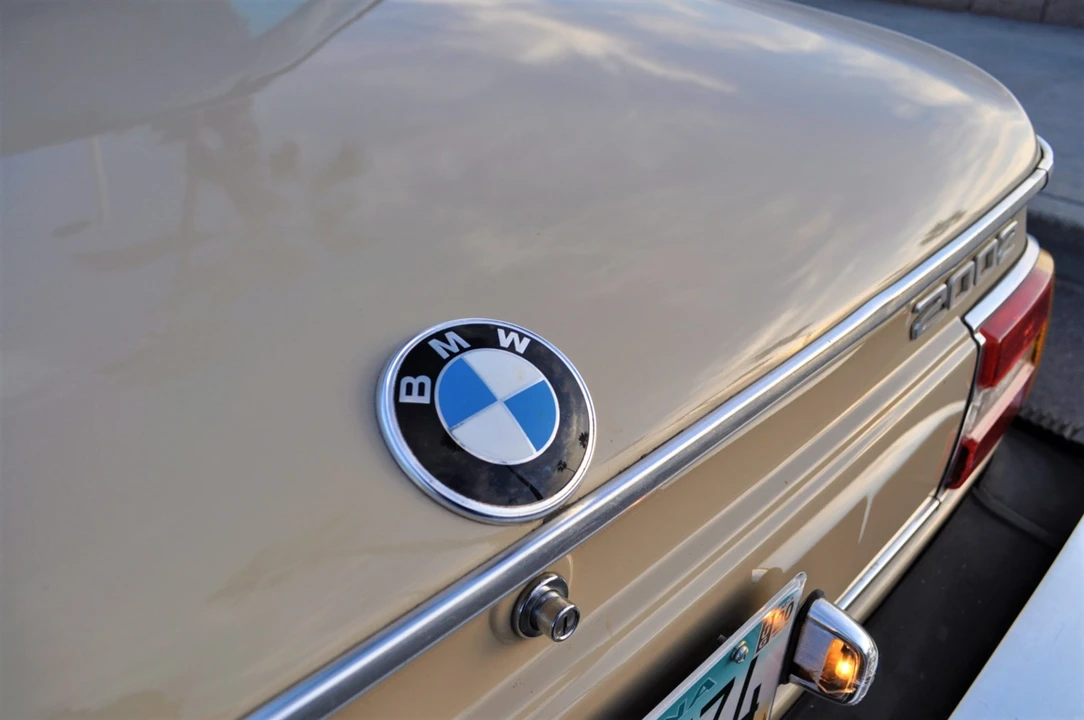1976 BMW 2002 - Image 21 of 31