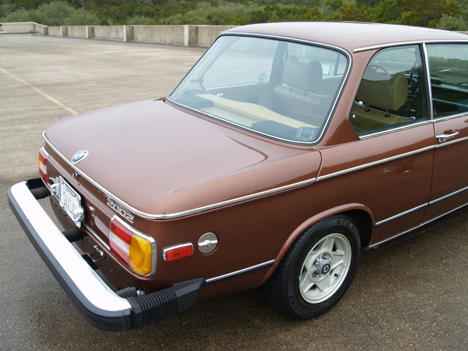 1976 BMW 2002 - Image 7 of 31
