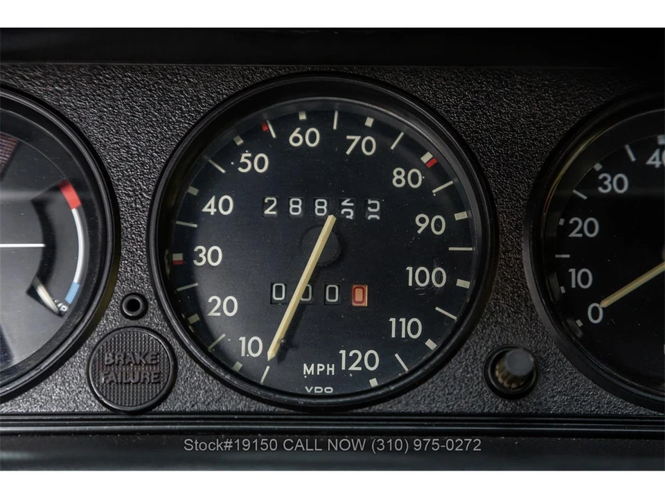 1976 BMW 2002 - Image 22 of 31