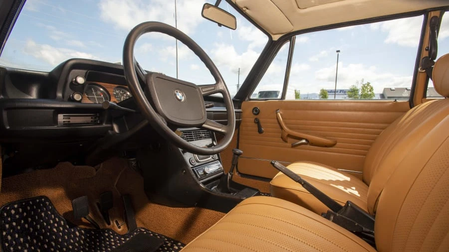 1976 BMW 2002 - Image 4 of 24