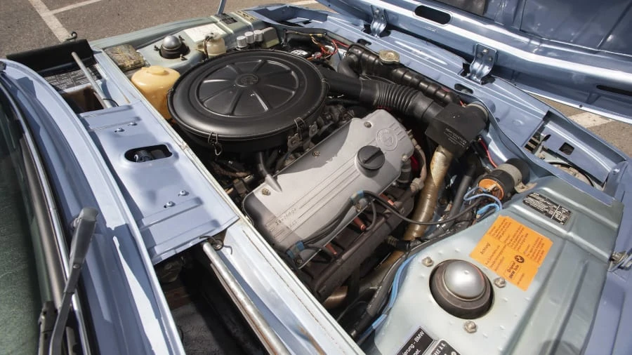 1976 BMW 2002 - Image 13 of 24