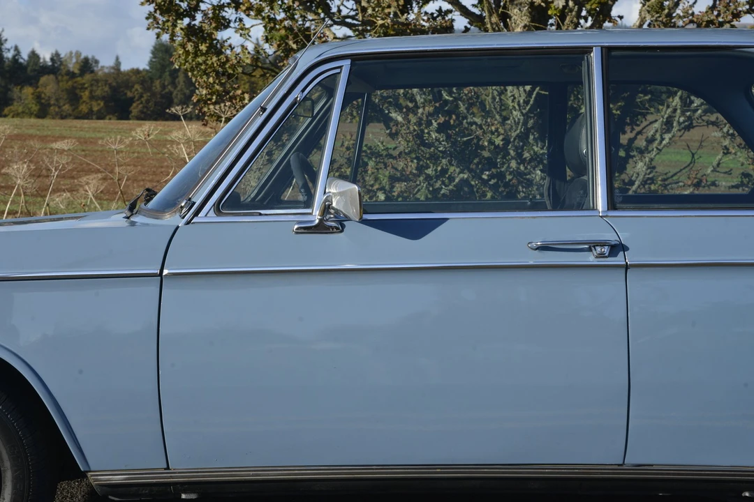 1976 BMW 2002 - Image 18 of 31