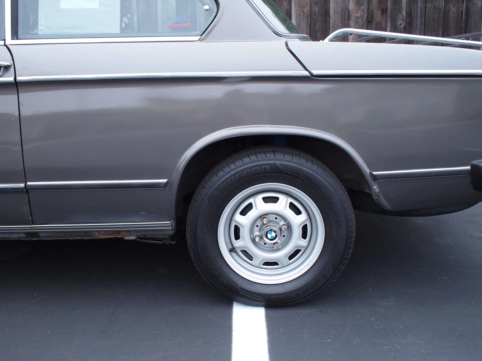 1976 BMW 2002 - Image 21 of 31