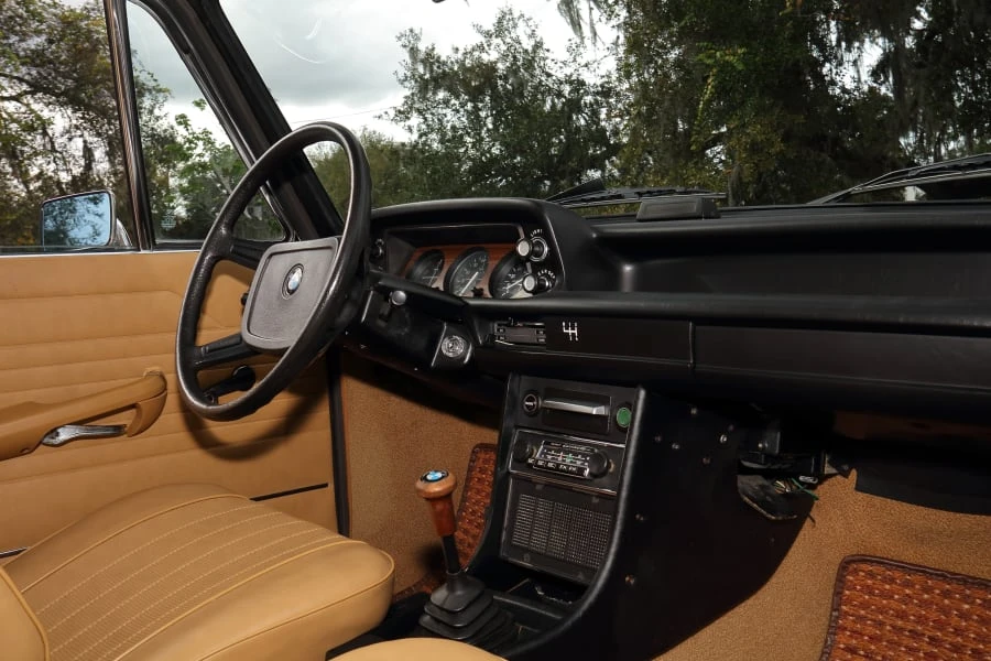 1976 BMW 2002 - Image 18 of 25
